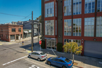 405 Florida St in San Francisco, CA - Building Photo - Building Photo