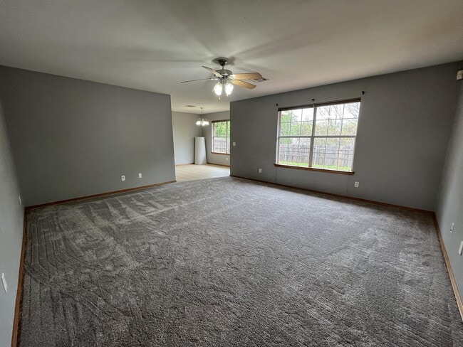 313 Mockingbird Ln in Stillwater, OK - Building Photo - Building Photo