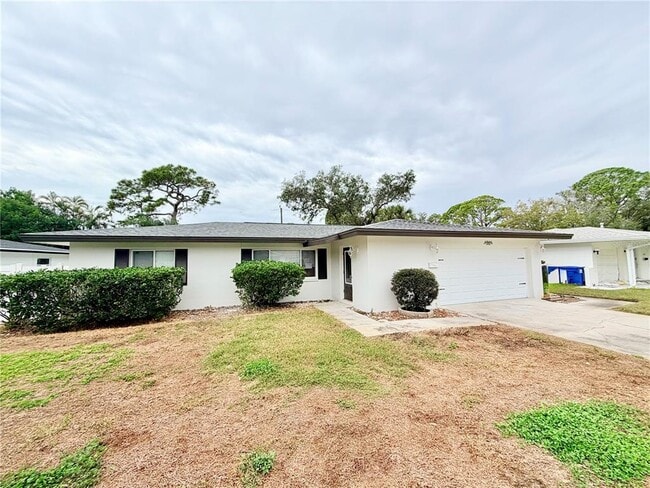 4866 Huntington St NE