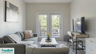 625 E Stassney Ln in Austin, TX - Building Photo