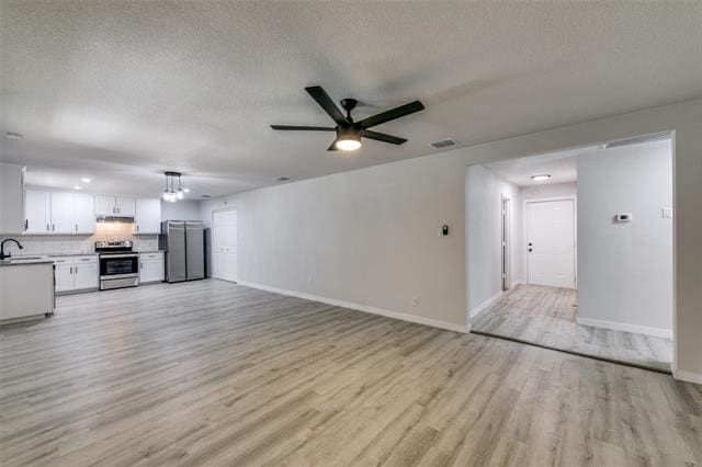 1815 Greendale Dr in Dallas, TX - Building Photo - Building Photo