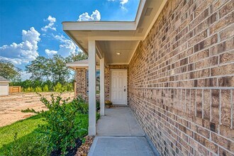 22310 Mountain Pne Dr in New Caney, TX - Building Photo - Building Photo
