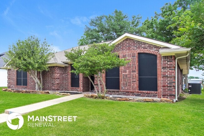 9214 Chimneywood Dr