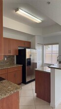 924 SW 143rd Ter in Pembroke Pines, FL - Building Photo - Building Photo