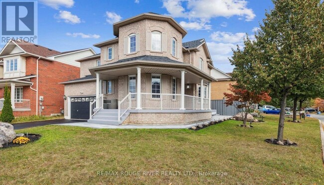 1010 Langford St in Oshawa, ON - Building Photo - Building Photo