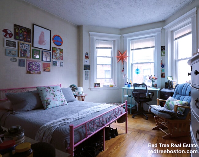 property at 465 Park Dr