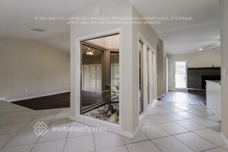 8907 68th Ave E in Bradenton, FL - Foto de edificio - Building Photo