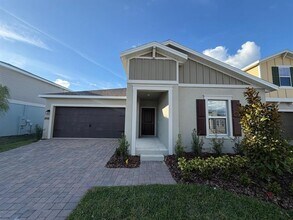 4664 Golden Knight Blvd in Kissimmee, FL - Building Photo - Building Photo