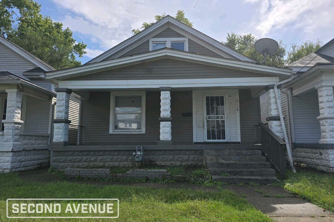 2114 Greenwood Ave in Louisville, KY - Building Photo