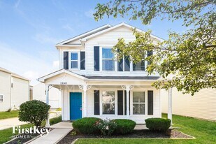 13361 All American Rd in Fishers, IN - Building Photo