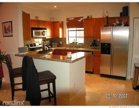 2763 Coconut Ave-Unit -# 2763 in Miami, FL - Building Photo - Building Photo