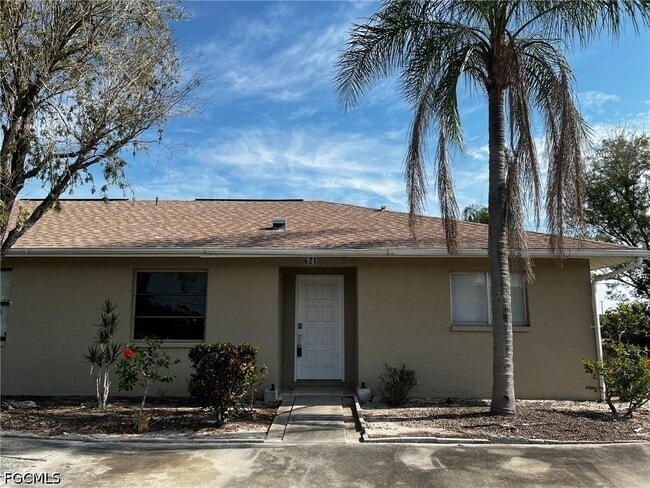 property at 621 SW 3rd St