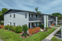 Seilah Vista Apartments in Orlando, FL - Building Photo - Building Photo