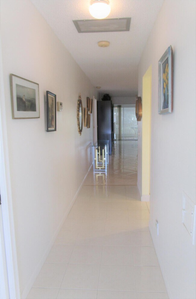 1710 NW 18th Ave in Delray Beach, FL - Building Photo - Building Photo