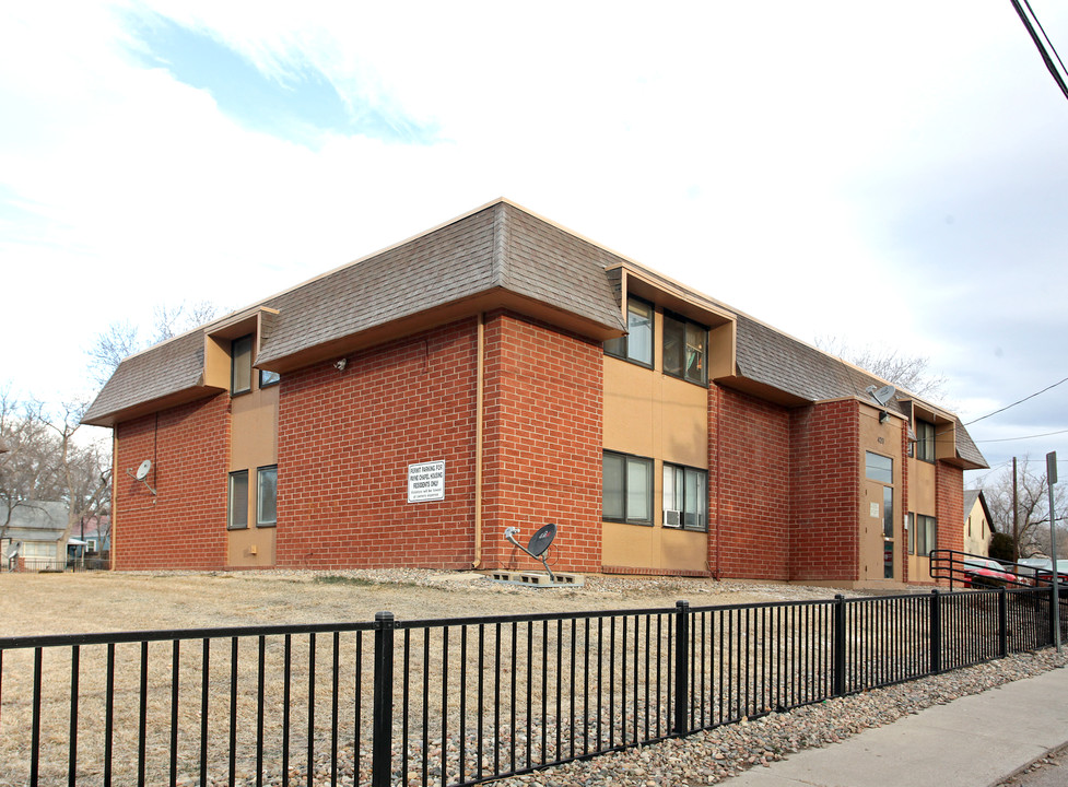 Primm Manor Apartments in Colorado Springs, CO - Foto de edificio