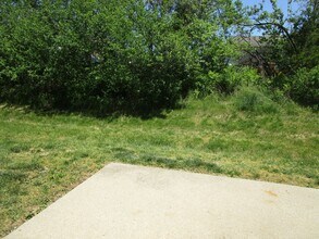 5004-5006-5006 Betty Jean Way in Columbia, MO - Building Photo - Building Photo