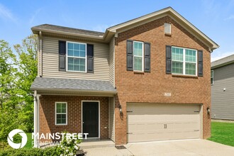 7907 Cascade Falls Cove in Louisville, KY - Building Photo - Building Photo