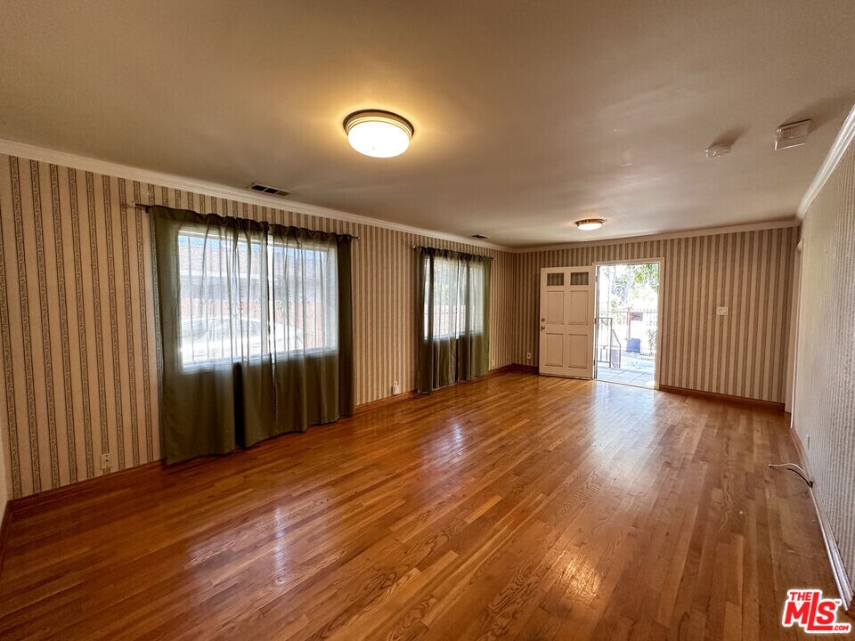 4337 Prospect Ave in Los Angeles, CA - Building Photo