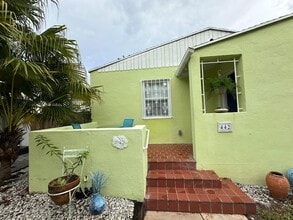442 38th St in West Palm Beach, FL - Building Photo - Building Photo