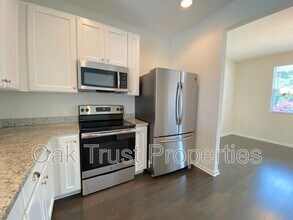 9054 Parlor Dr in Ladson, SC - Building Photo - Building Photo