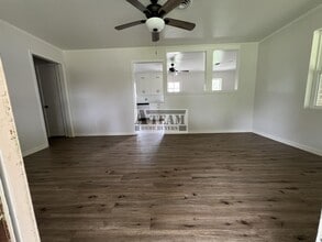 714 Lee St in Trinidad, TX - Building Photo - Building Photo