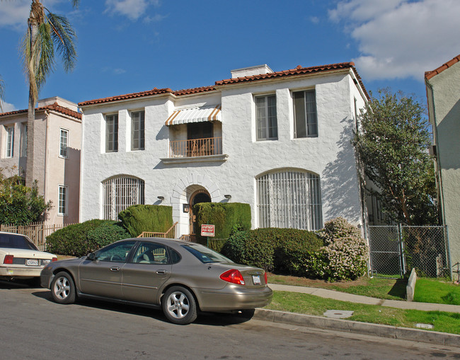 444 N Sierra Bonita Ave in Los Angeles, CA - Building Photo - Building Photo