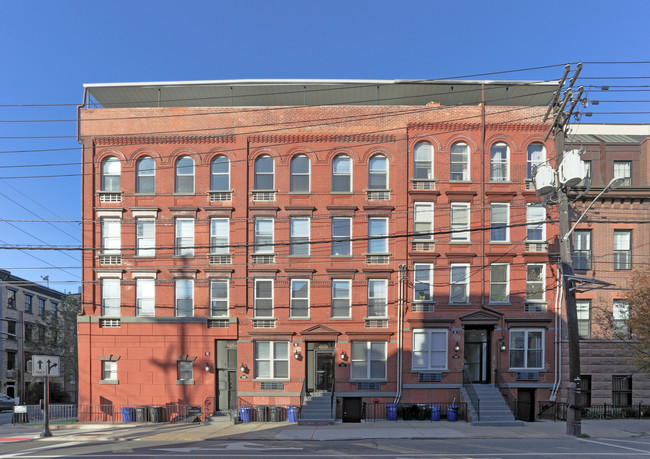 510-514 Observer Hwy in Hoboken, NJ - Building Photo - Building Photo