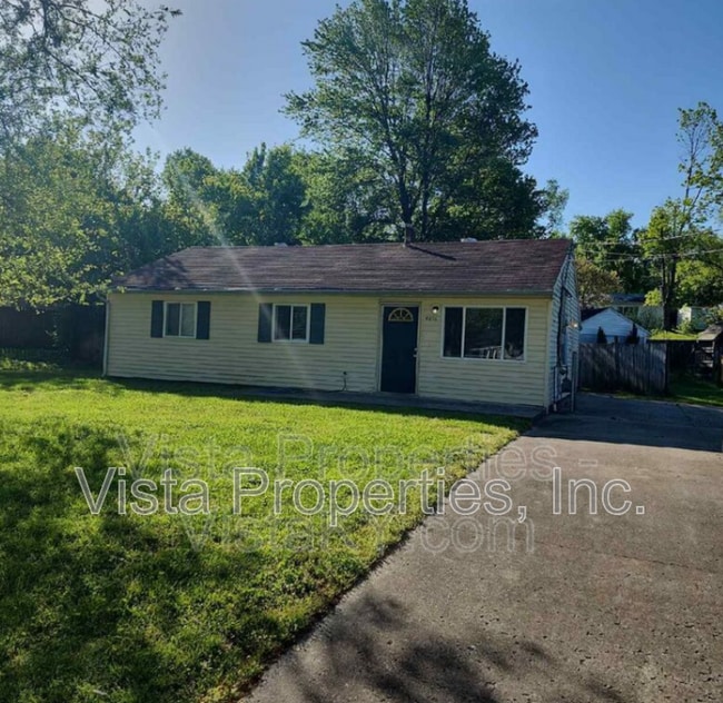 property at 4816 Andalusia Ln