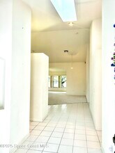 729 Kenwood Cir in Melbourne, FL - Building Photo - Building Photo