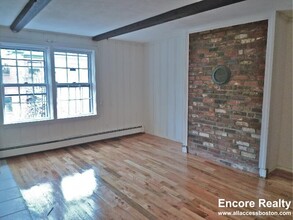 23 Fayette St, Unit 1 BED VERY CLEAN in Boston, MA - Foto de edificio - Building Photo