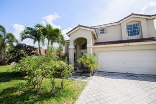 3693 Miramontes Cir in Wellington, FL - Building Photo