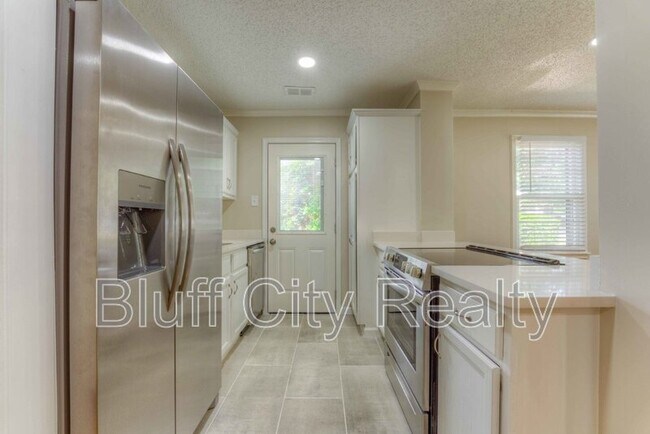 1409 Dearing Rd in Memphis, TN - Building Photo - Building Photo