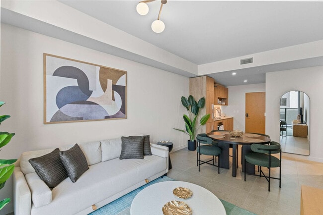 11 NE 6th St, Unit ID1373679P in Miami, FL - Building Photo - Building Photo