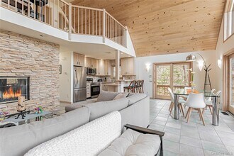 461 NY-199 in Red Hook, NY - Building Photo - Building Photo