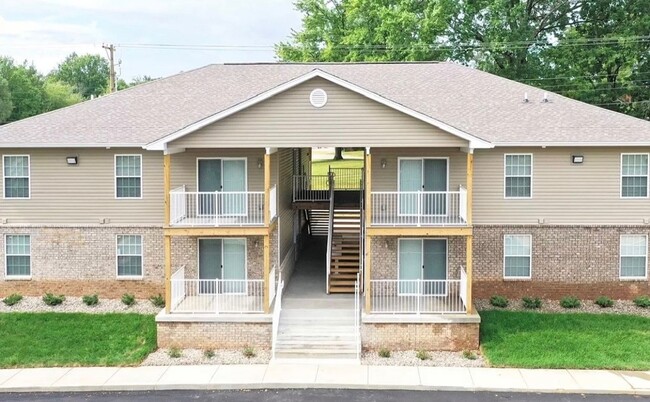 3309 Silverthorn Ln in Jeffersontown, KY - Building Photo - Building Photo