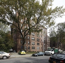 The Beverly House in Kew Gardens, NY - Building Photo - Building Photo