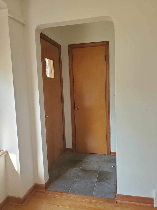 5007 W Grace St in Chicago, IL - Building Photo - Building Photo