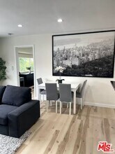 8704 Dorrington Ave in West Hollywood, CA - Building Photo - Building Photo