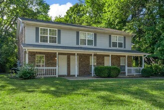 248 Forbes Ave-Unit -248A in Clarksville, TN - Foto de edificio - Building Photo