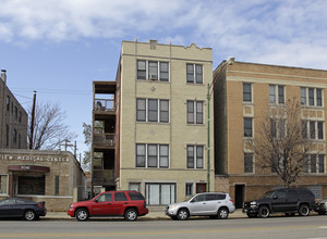 3048 N Ashland Ave in Chicago, IL - Building Photo - Primary Photo