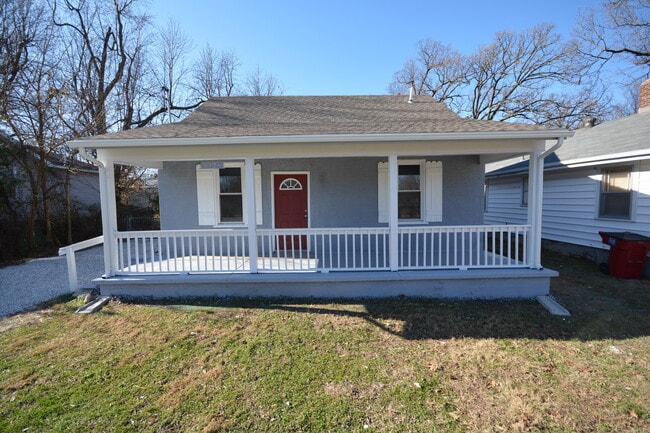 property at 2523 N Lyon Ave