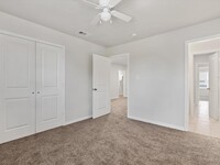 6219 Roby Dr in Arlington, TX - Foto de edificio - Building Photo