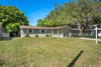 5707 Quist Dr in Port Richey, FL - Building Photo - Building Photo
