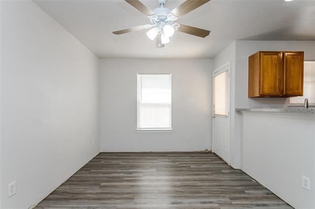 1217 Village Garden Dr in Azle, TX - Building Photo - Building Photo