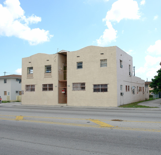 3127 NW 22nd Ave in Miami, FL - Building Photo - Building Photo