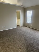 9704 Avenue V in Lubbock, TX - Building Photo - Building Photo