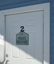 100 61st St E, Unit Apartment #2 in Palmetto, FL - Building Photo - Building Photo