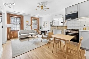 431 Greene Ave in Brooklyn, NY - Building Photo