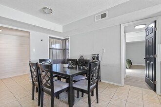 Roomy 3 Bedroom Home with a Fireplace in Alamogordo, NM - Building Photo - Building Photo