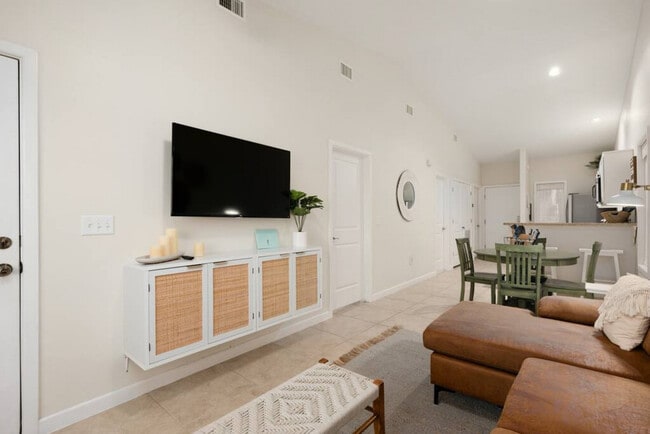 108 Las Joyas Blvd in Port Isabel, TX - Building Photo - Building Photo